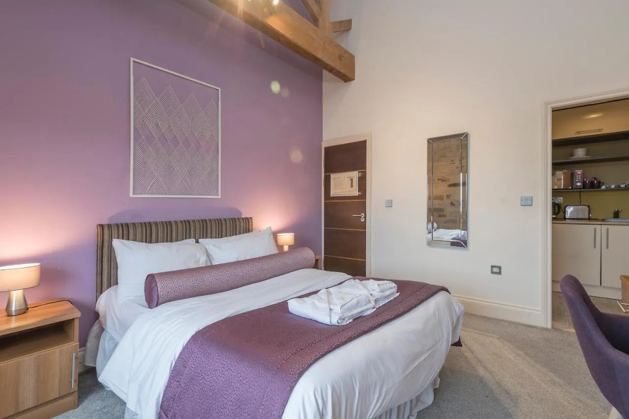 Heritage Serviced Suites - Serviced Apartments Хаддерсфилд