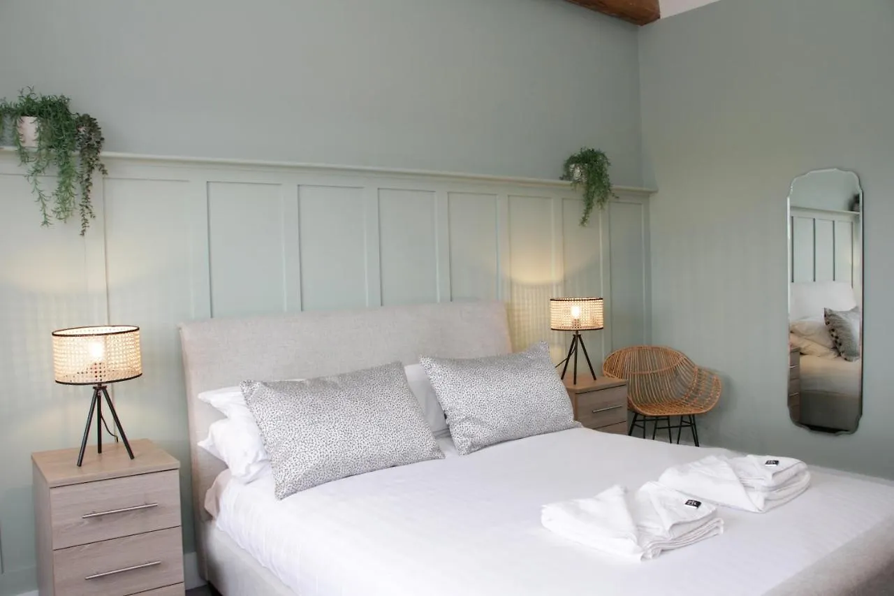 Heritage Serviced Suites - Serviced Apartments Хаддерсфилд
